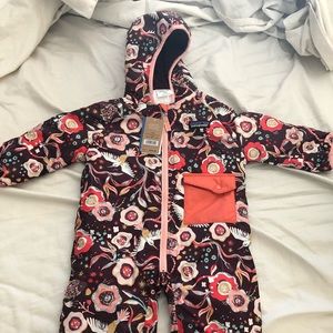Patagonia Girls 3-6 months snow suit